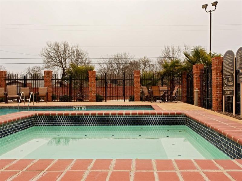 Holiday Inn Express & Suites San Antonio South Luaran gambar